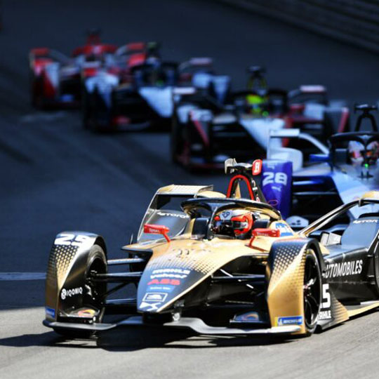 Course de voiture électrique à Monaco