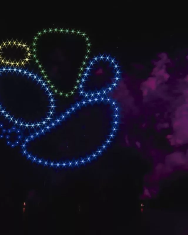 Reliving the celebration of a new era of sustainable living at the Mareterra Monaco inauguration! 🎆 We painted the sky with vibrant colors through the drone show and biodegradable fireworks. Every details showcased a future where innovation and environmental responsibility go hand in hand.

#event #eventplanner #eventplanning #eventdesign #eventorganizer #monaco #montecarlo #mónaco #monacolife #monacolifestyle #anniversary #emt #partyorganizer #casinosquare #monaco🇮🇩 #monacoville #mareterra #sustainability #sustainable #mareterramonaco #inauguration #sustainableliving #droneshow